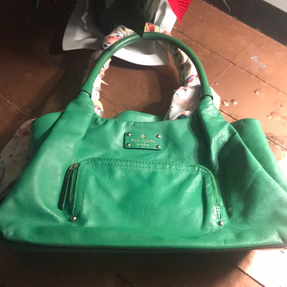Authentic Kate Spade Handbag - Picture 2 of 6